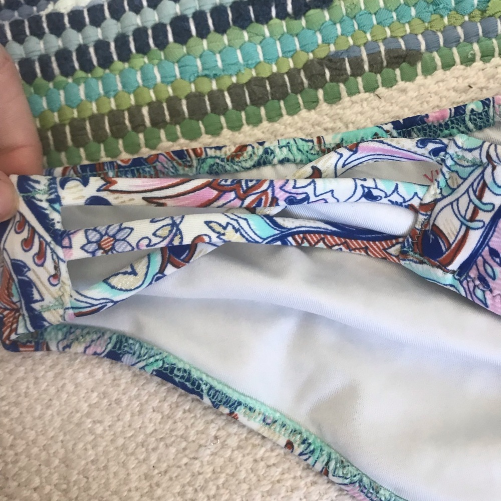 Cheeky Patterned bottoms - Picture 3 of 5